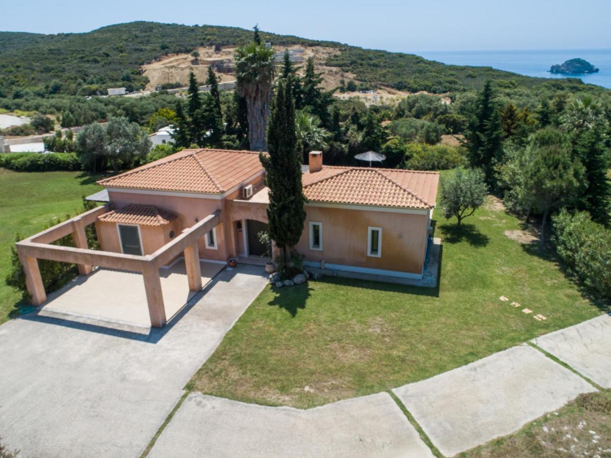 Sunny Villas Klísmata Buitenkant foto